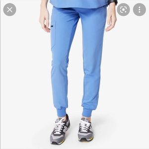 FIGS Ceil blue scrub joggers size S